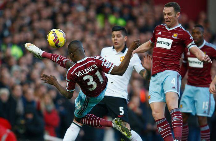 CBA：青岛队强势发挥 主场击败上海